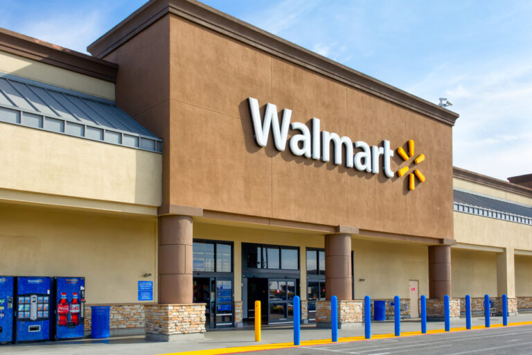 10 Shocking Walmart Tips Only Employees Know